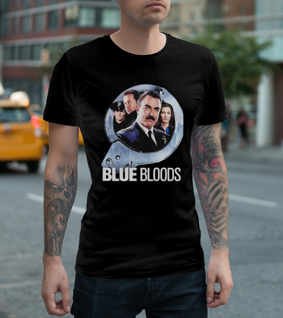 Blue Bloods Reagan Family Tom Selleck Donnie Wahlberg Cop Movie Fan T-Shirt