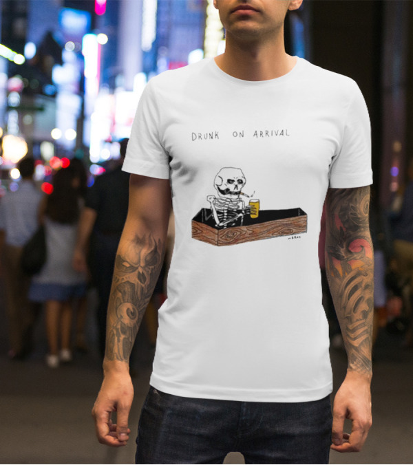 Matt Gray Drunk On Arrival Skeleton In Coffin Holding Drink T-Shirt