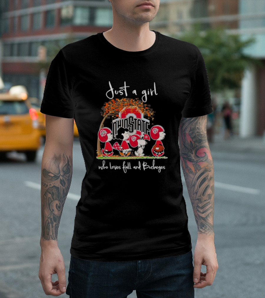 Just a Girl Who Loves Fall and Ohio State Buckeyes Peanuts T-Shirt