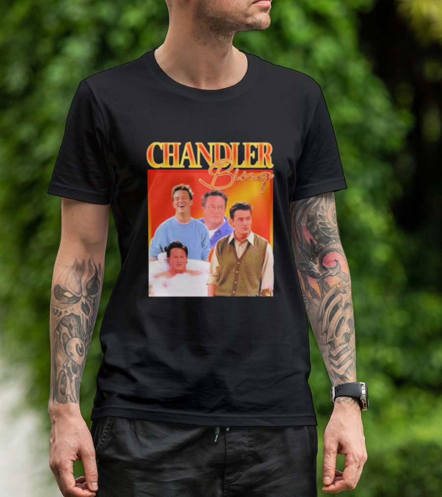 CHANDLER BING MADDNESS SHOP HOMAGE T-Shirt
