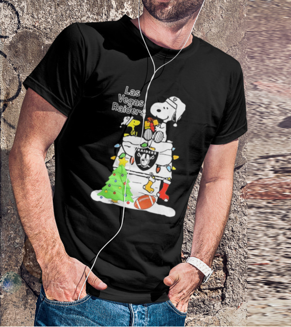 Las Vegas Raiders NFL Christmas Snoopy And Woodstock With Tree And Football T-Shirt