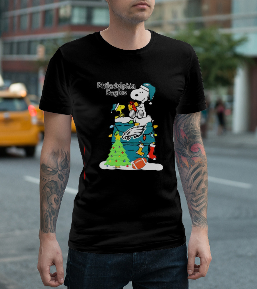 Philadelphia Eagles Christmas Snoopy with Woodstock and Football T-Shirt
