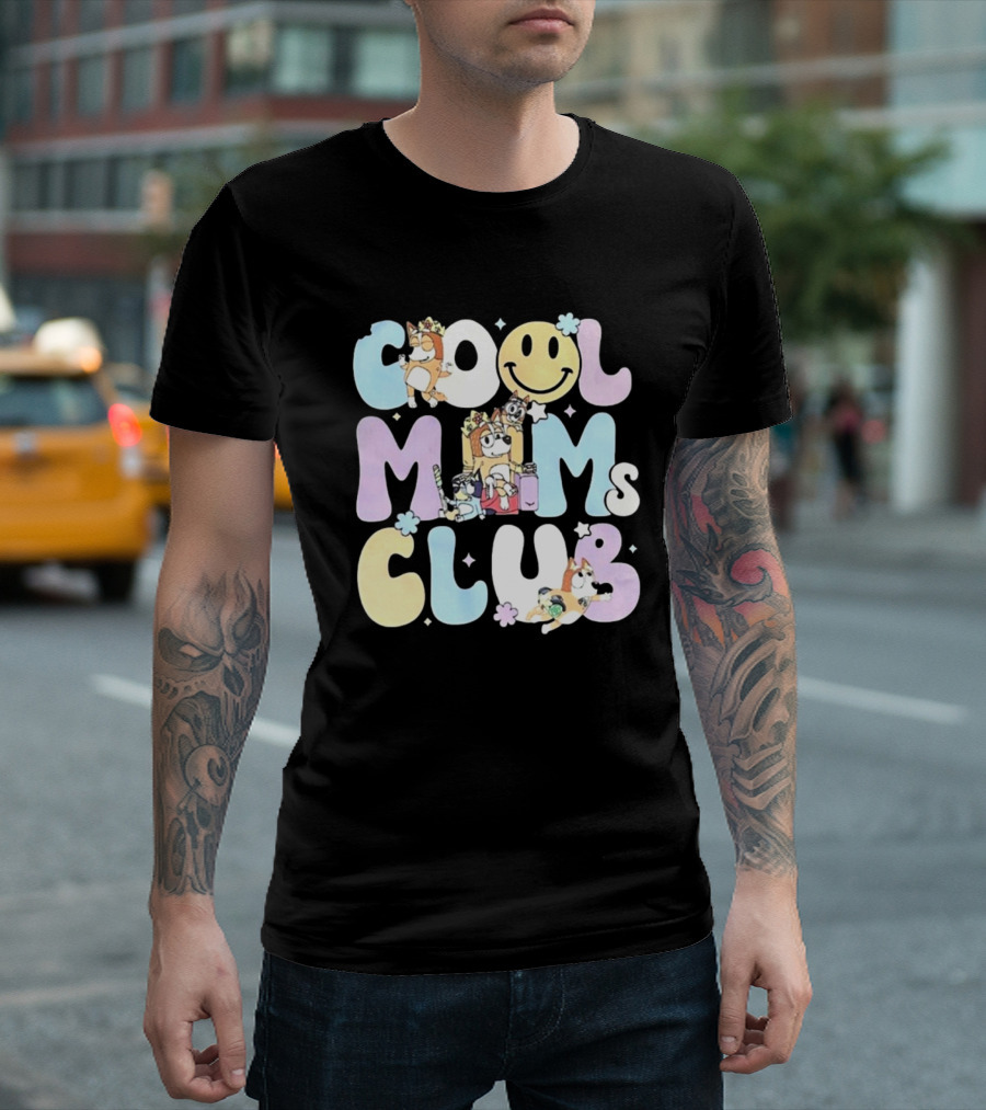 Cool Moms Club Mama Smile Happy Characters T-Shirt