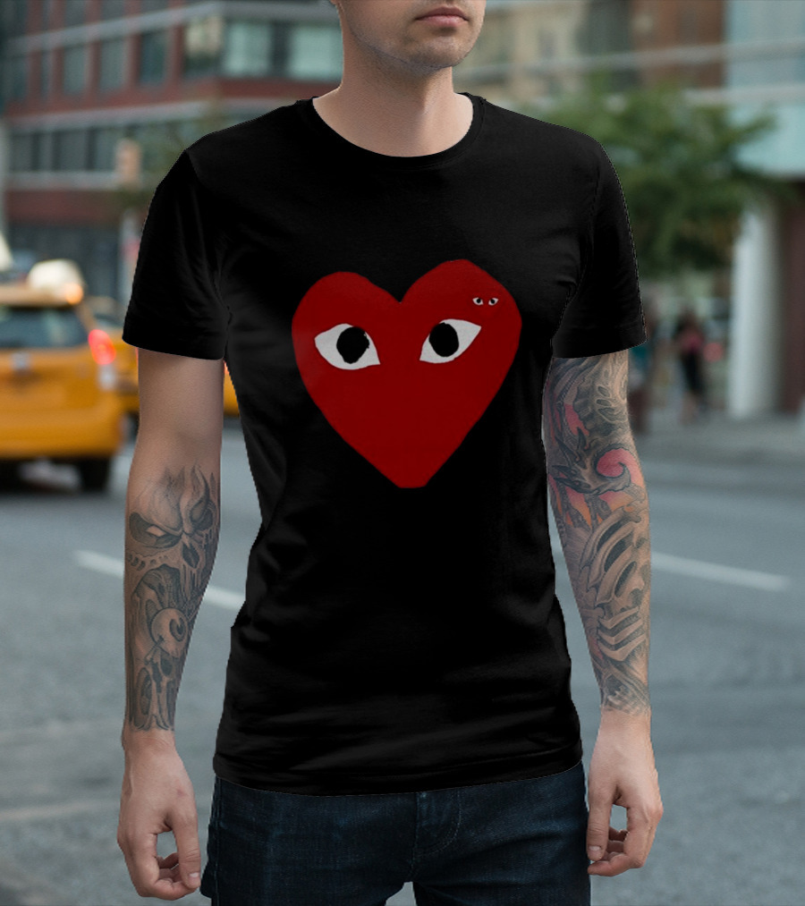 Cdg Comme Des Garcons Play Red Heart Emblem with Eyes T-Shirt