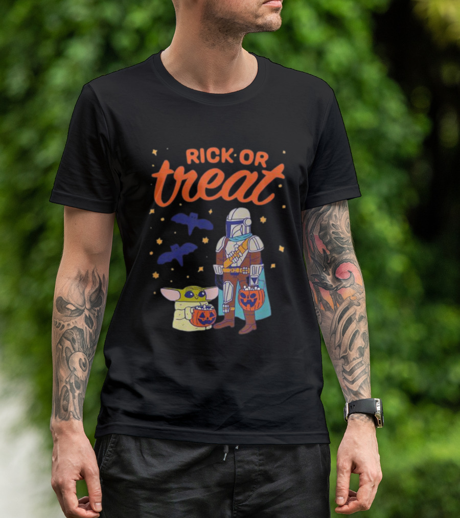 Rick Or Treat The Mandalorian And Grogu Halloween Pumpkin Buckets With Bats And Stars T-Shirt