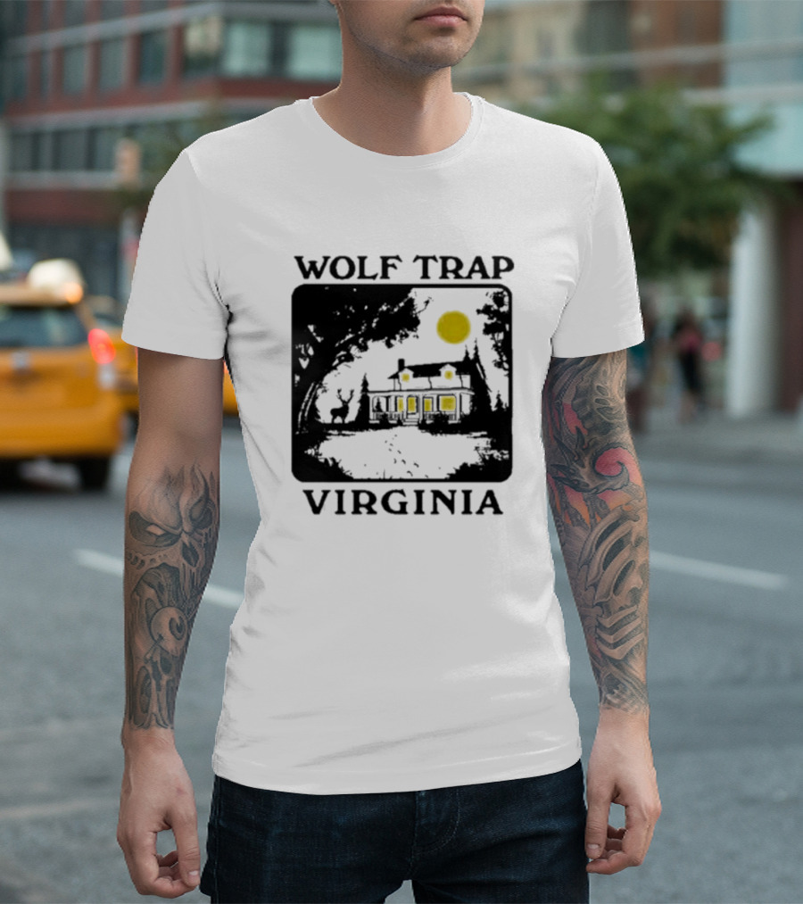 Wolf Trap Virginia Moonlit House Scene T-Shirt