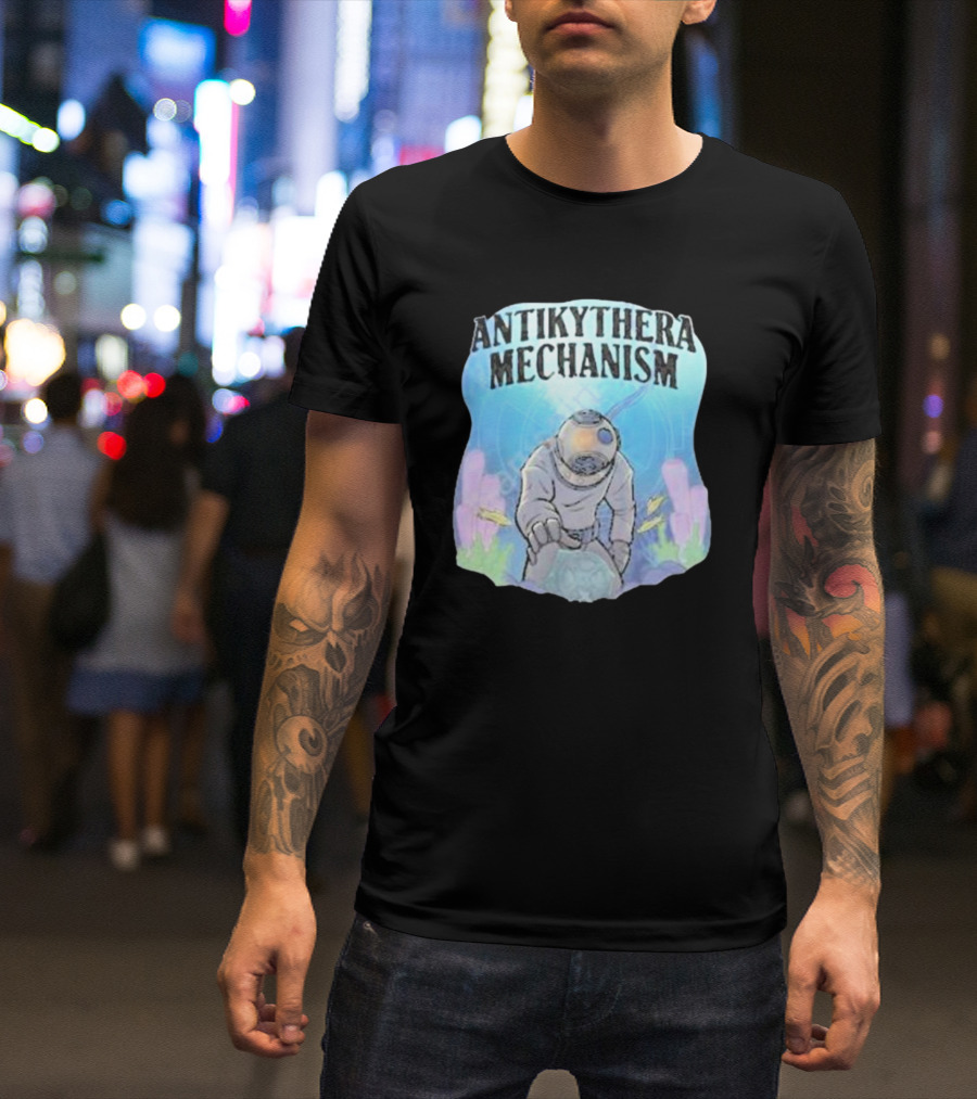 Antikythera Mechanism Diver Exploring Underwater Mystery T-Shirt