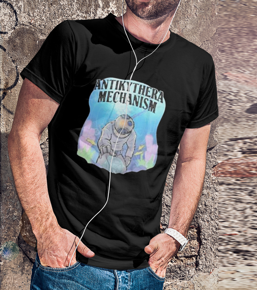Antikythera Mechanism Diver Exploring Underwater Mystery T-Shirt