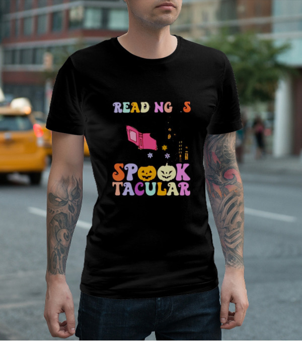 Reading Is Spooktacular Ghost Reading Book Halloween Pumpkins T-Shirt