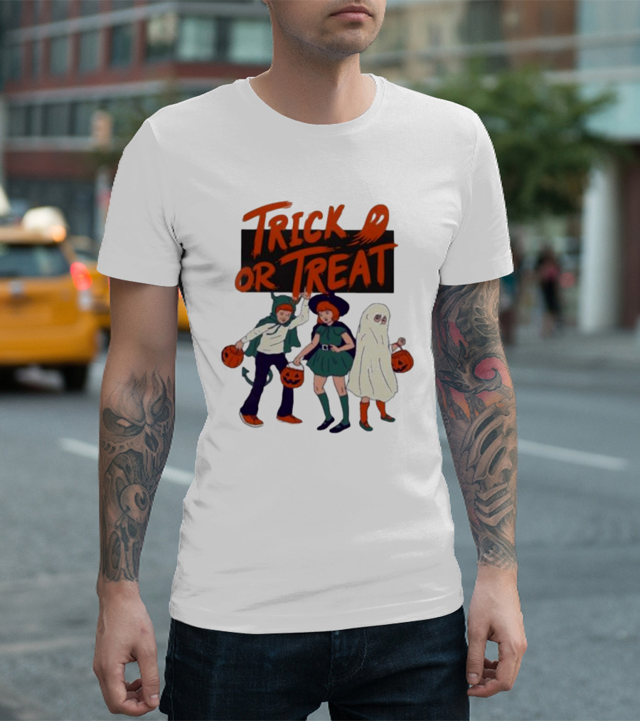 Trick Or Treat Friends In Halloween Festival With Pumpkins Ghost Costume T-Shirt