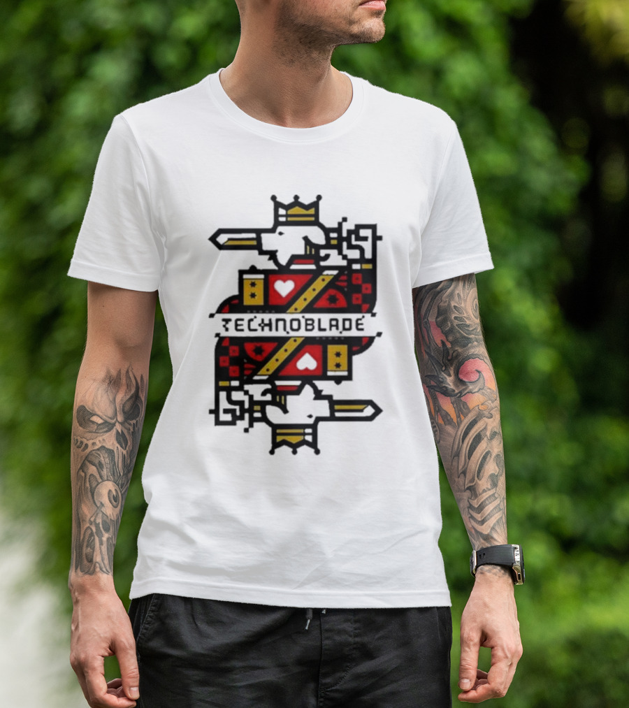 Technoblade Crowned Warrior Card Heart Sword T-Shirt