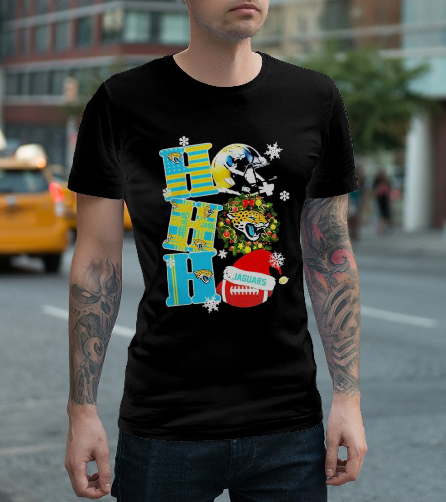 Jacksonville Jaguars Ho Ho Ho Merry Christmas Football Santa Hat Snowflakes Wreath T-Shirt