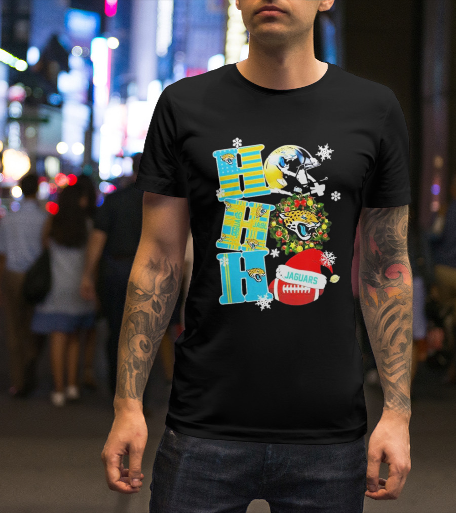 Jacksonville Jaguars Ho Ho Ho Merry Christmas Football Santa Hat Snowflakes Wreath T-Shirt