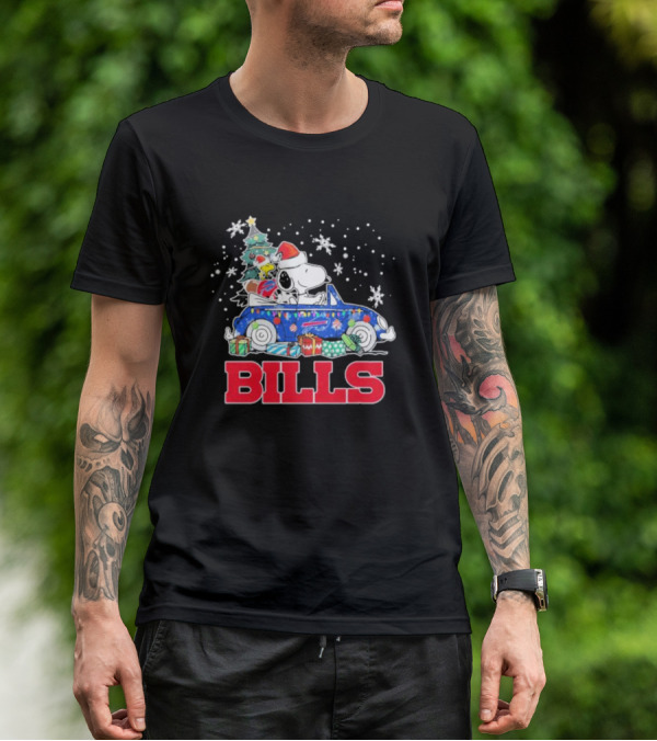 Peanuts Snoopy Woodstock Christmas Car Buffalo Bills Flag Winter Snowflakes T-Shirt