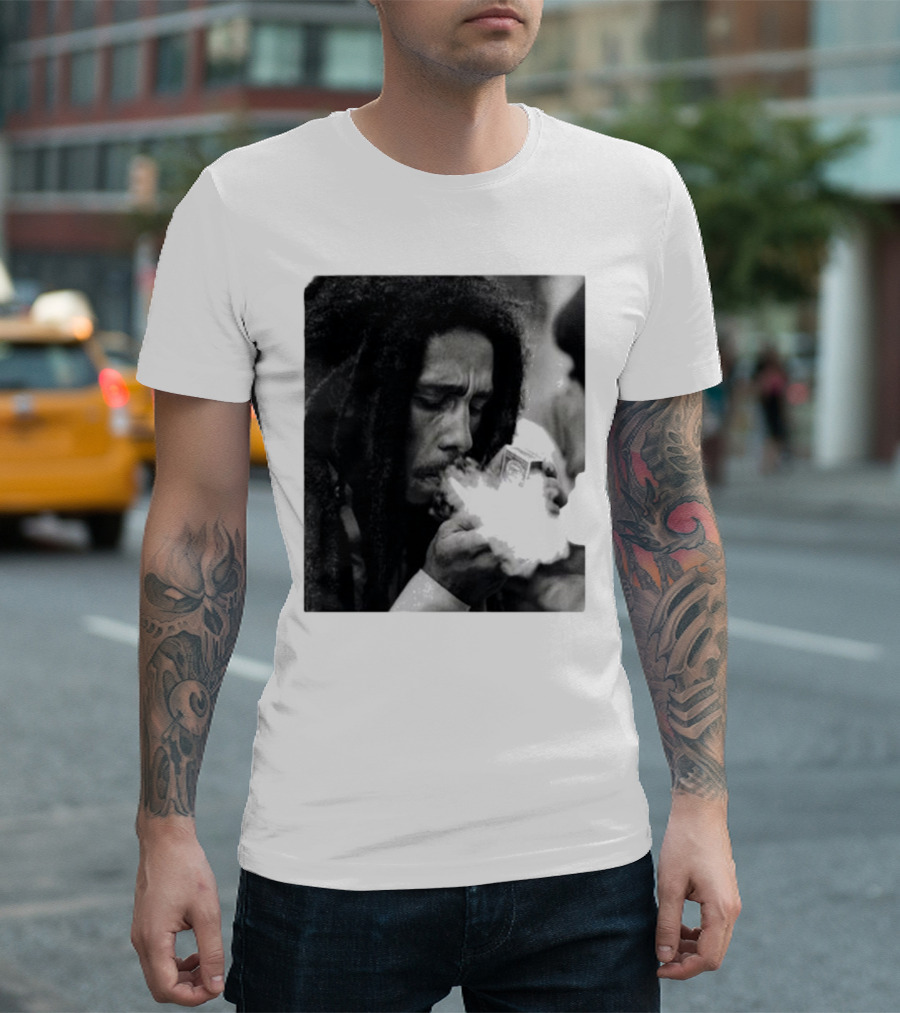 Rui Bob Marley Smoking Image T-Shirt