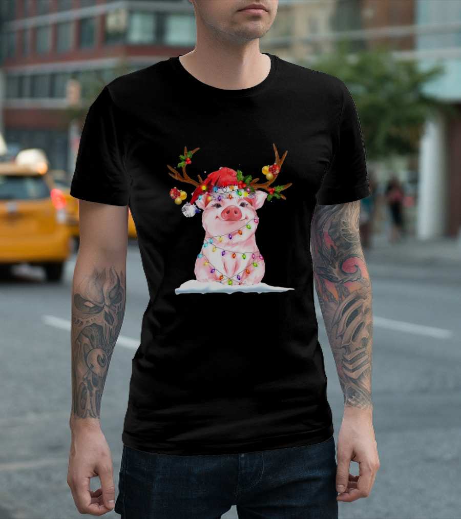 Pig Reindeer Antlers Santa Hat Christmas Lights T-Shirt