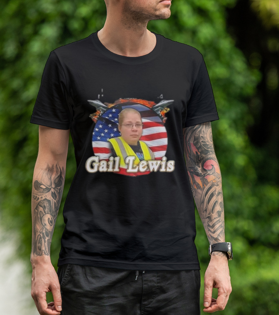 Gail Lewis Walmarines The Few The Proud American Hero Flag Background T-Shirt