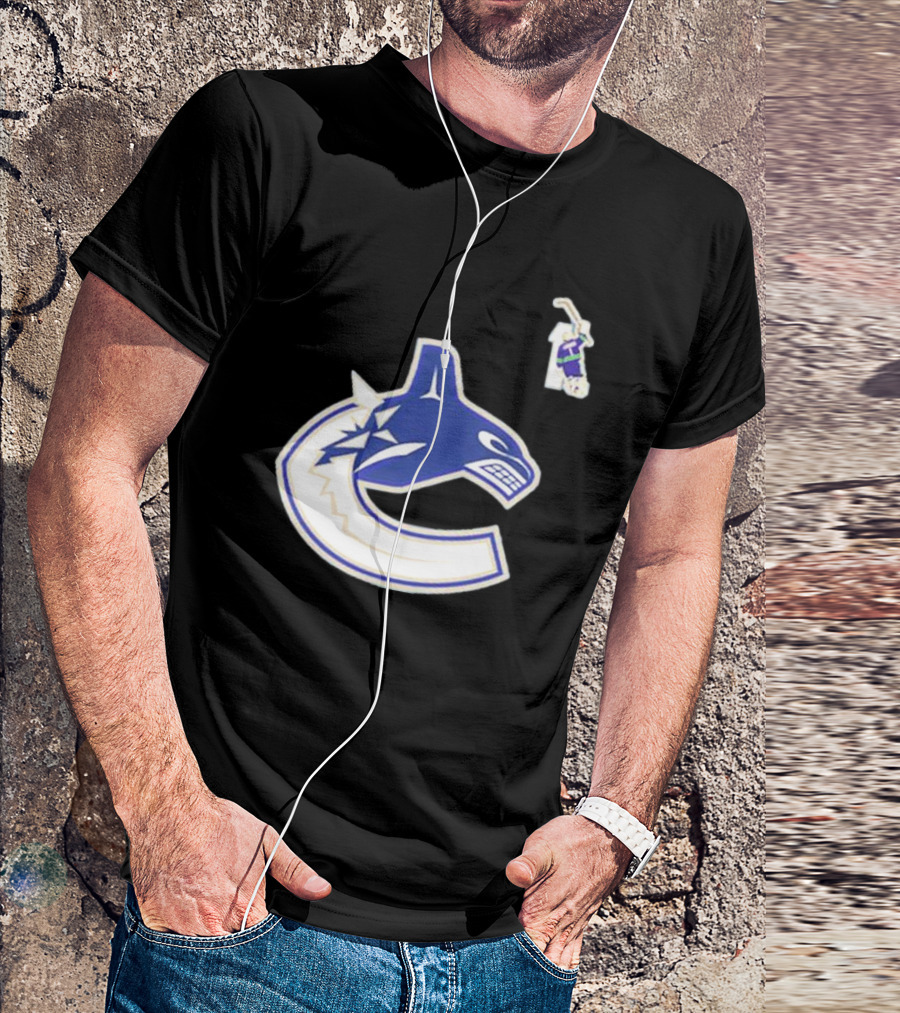 Luongo #1 Vancouver Canucks Orca Logo Ring Of Honour T-Shirt