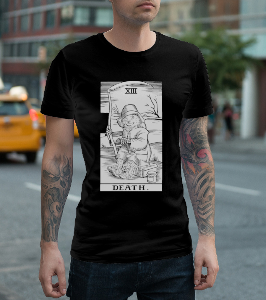 Bear XIII Death Tarot Card Sitting with Scythe T-Shirt