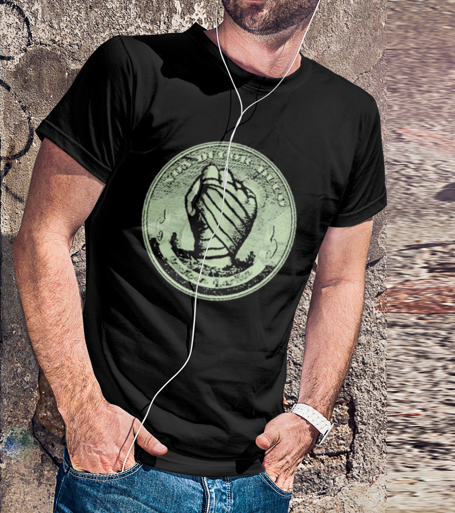 Stampede Larkin Og Fist Deus Ductu Flexibus T-Shirt