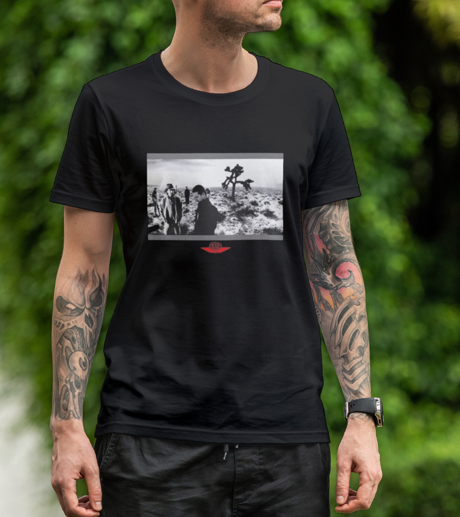 U2 Joshua Tree Album Cover Desert Scene 1980s Band Members T-Shirt