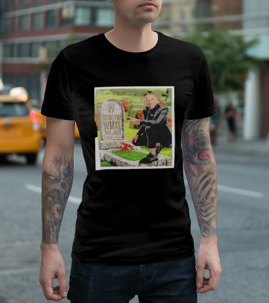 CM Punk Pointing At McIntyre WMXL Tombstone T-Shirt