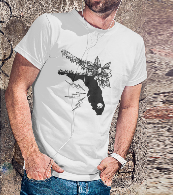 Florida Will Eat You - Alligator Skull Lightning Magnolia Map T-Shirt