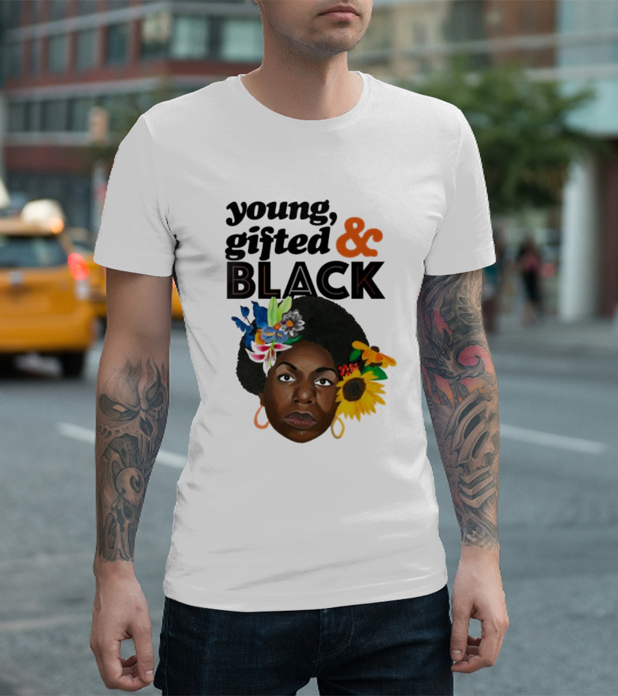 Young Gifted and Black Nina En Printemps T-Shirt