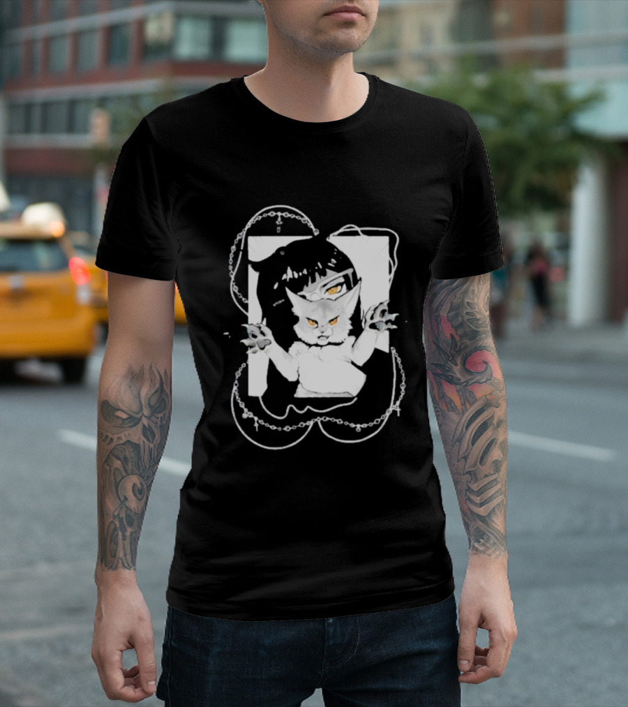 Aspens Cat Attack White Cat and Chains T-Shirt