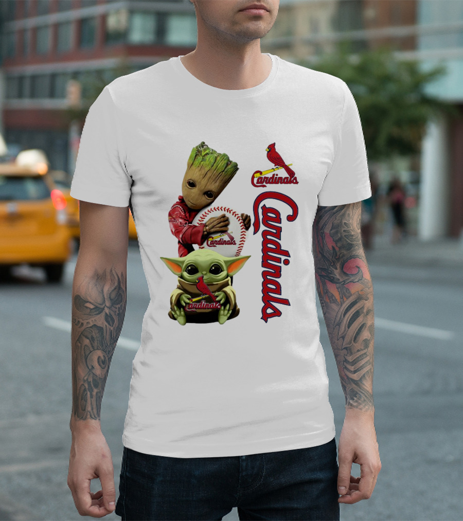 Baby Groot And Baby Yoda Hugging St. Louis Cardinals Baseball T-Shirt