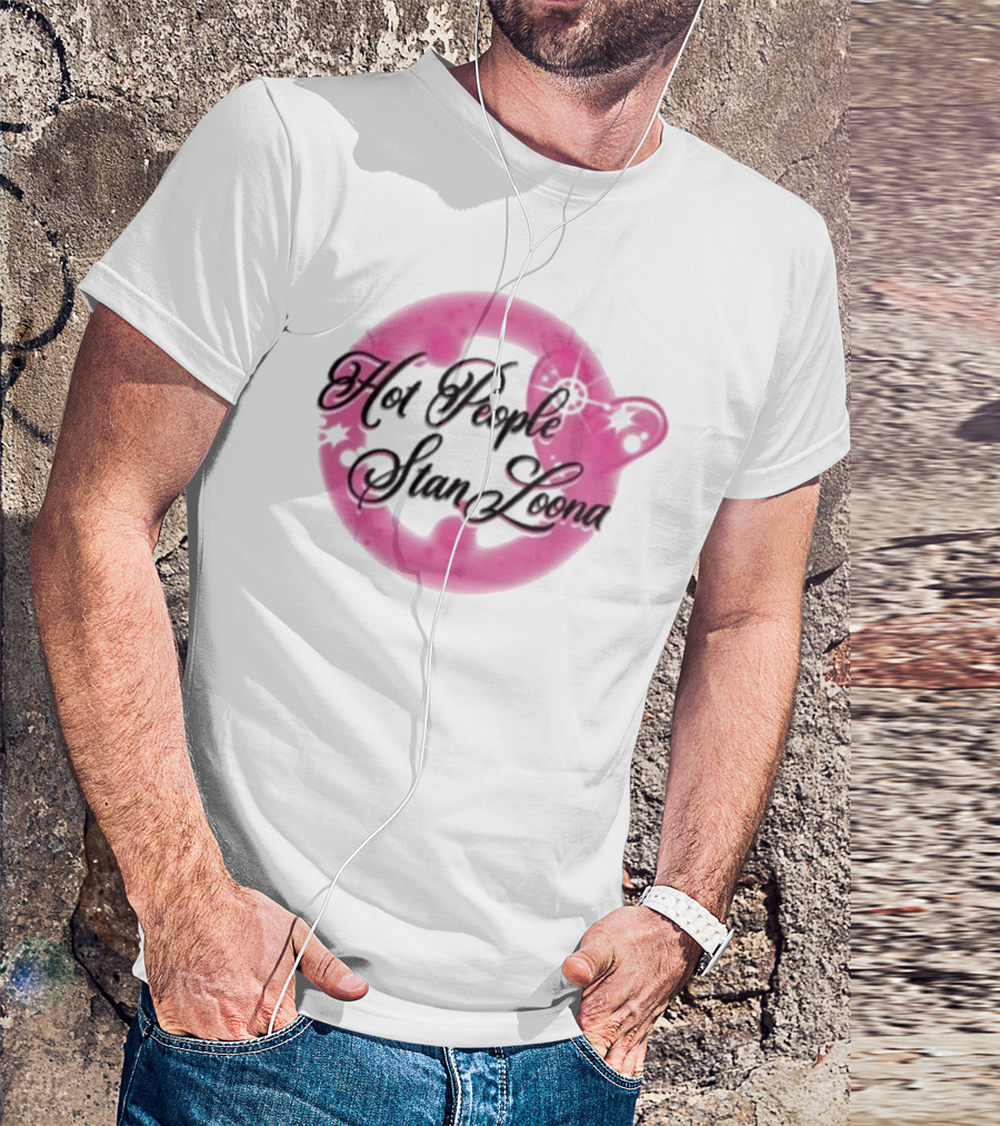 Hot People Stan Loona Pink Star Circle T-Shirt