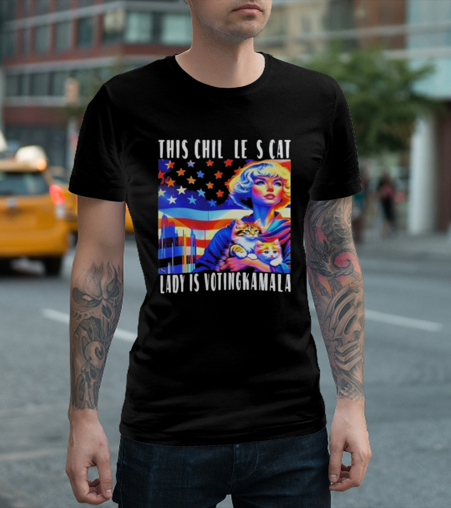 This Childless Cat Lady Lady Is Voting Kamala T-Shirt
