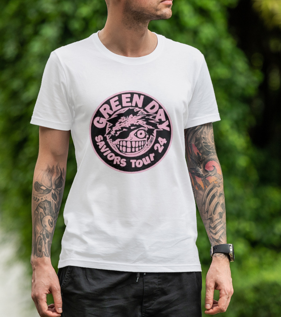 Green Day Saviors Tour 24 Pink Grinning Icon Badge T-Shirt