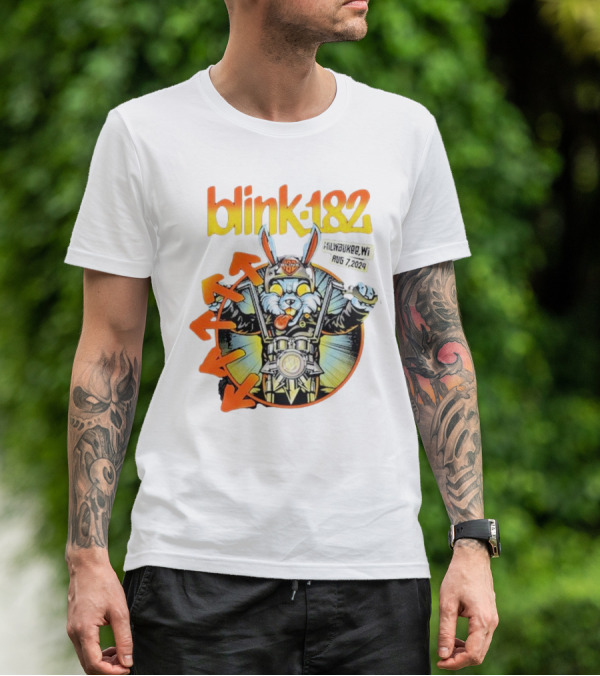 Blink-182 Concert Rabbit Milwaukee WI August 7 T-Shirt