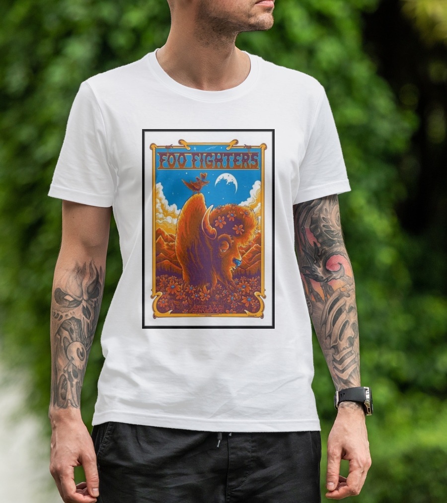 Foo Fighters Denver CO 8 3 24 Buffalo And Birds At Empower Field At Mile High T-Shirt