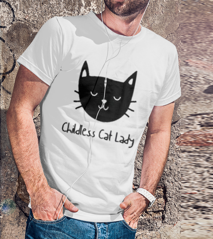 Childless Cat Lady Political Election Vote 2024 Cat Face T-Shirt