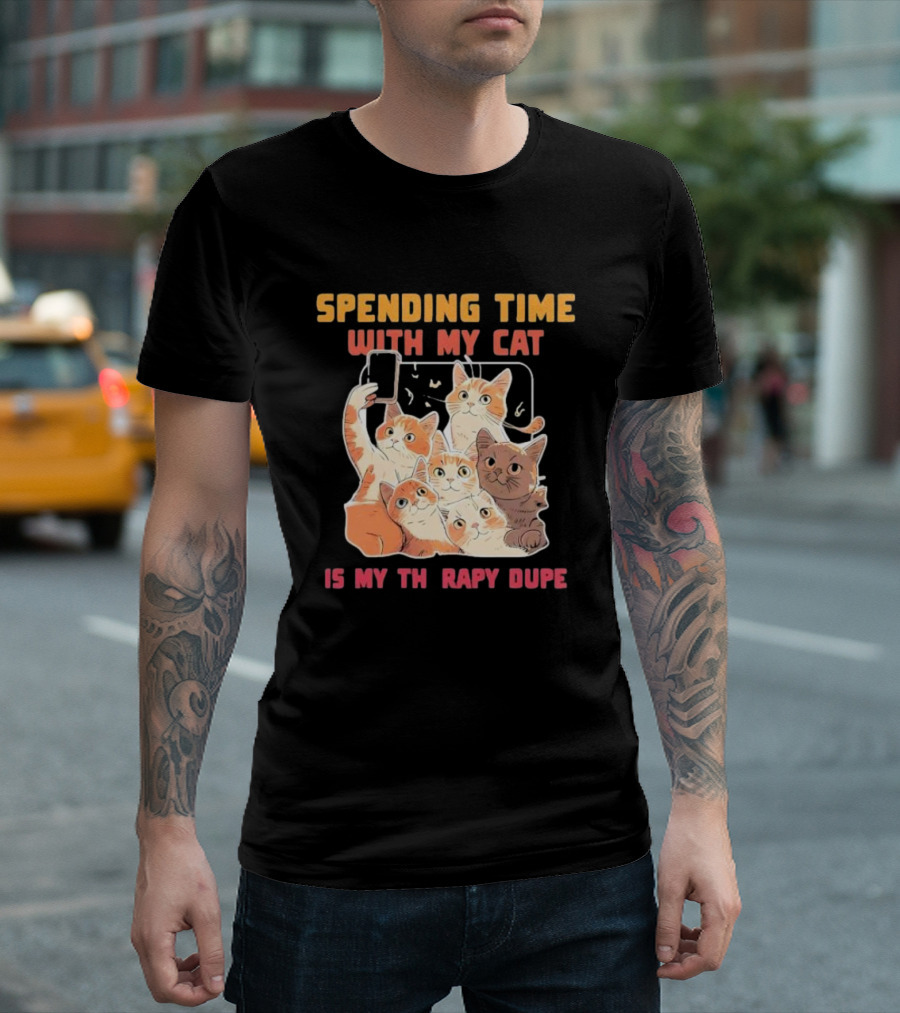 Spending Time With My Cat Is My Therapy Dupe Vintage Cats Taking Selfie T-Shirt