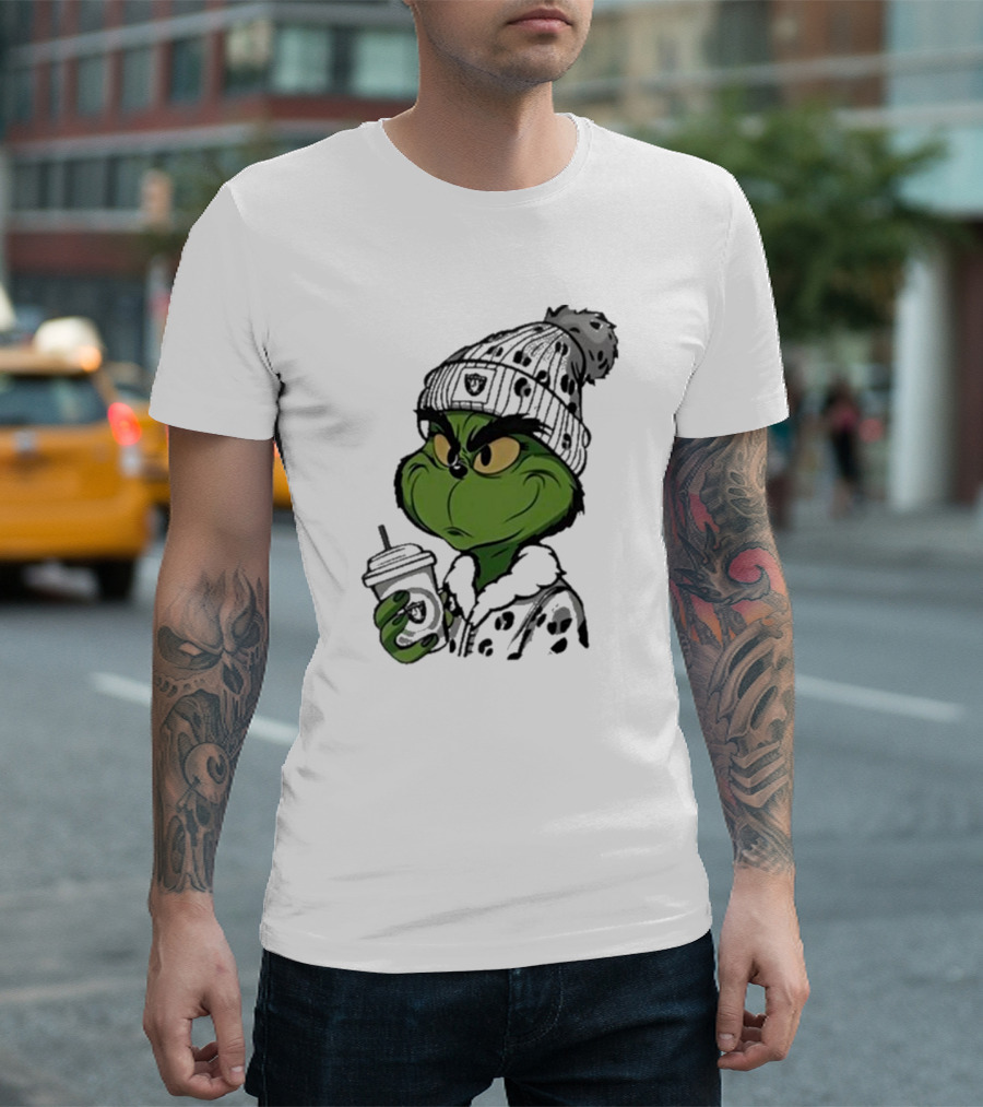 Las Vegas Raiders Grinch Drinking Coffee T-Shirt