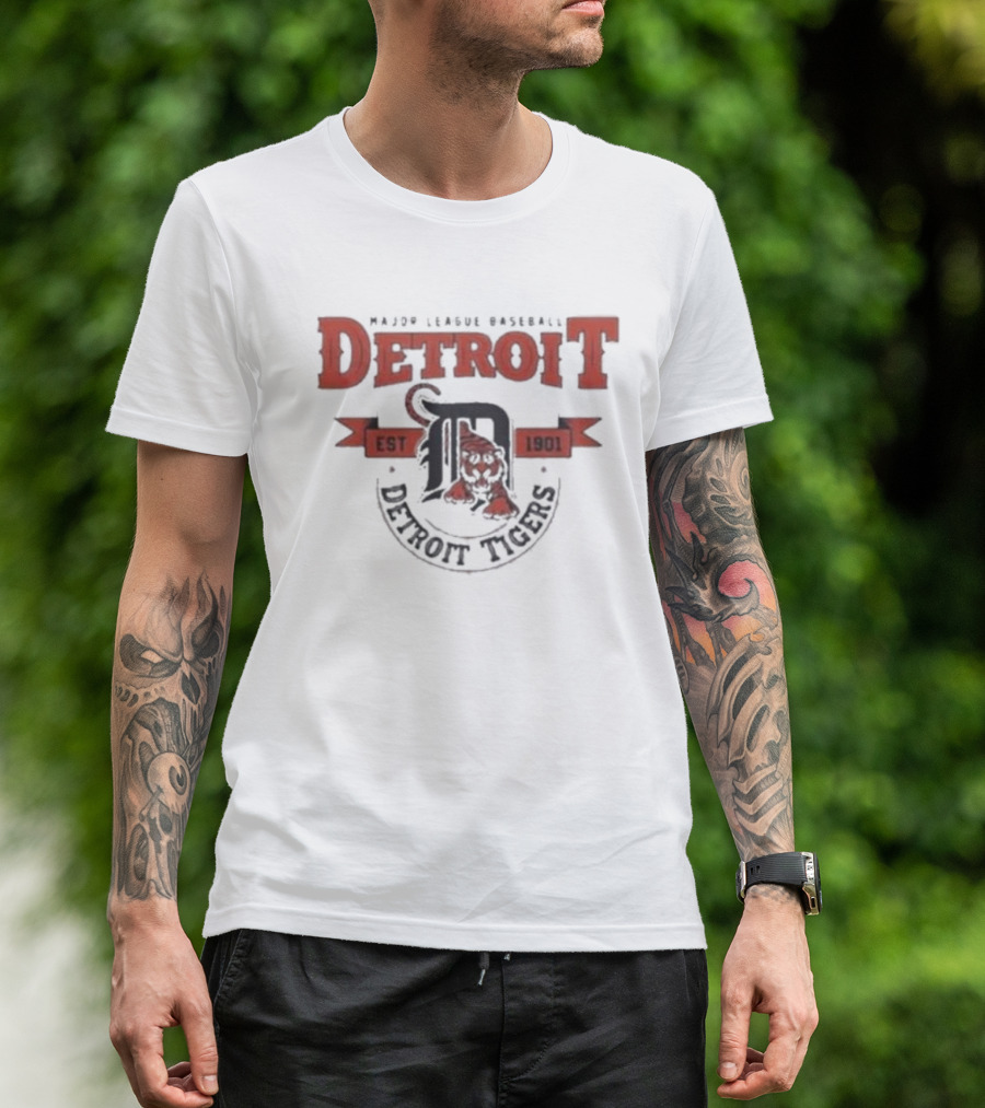 Major League Baseball Detroit Tigers Est 1901 T-Shirt