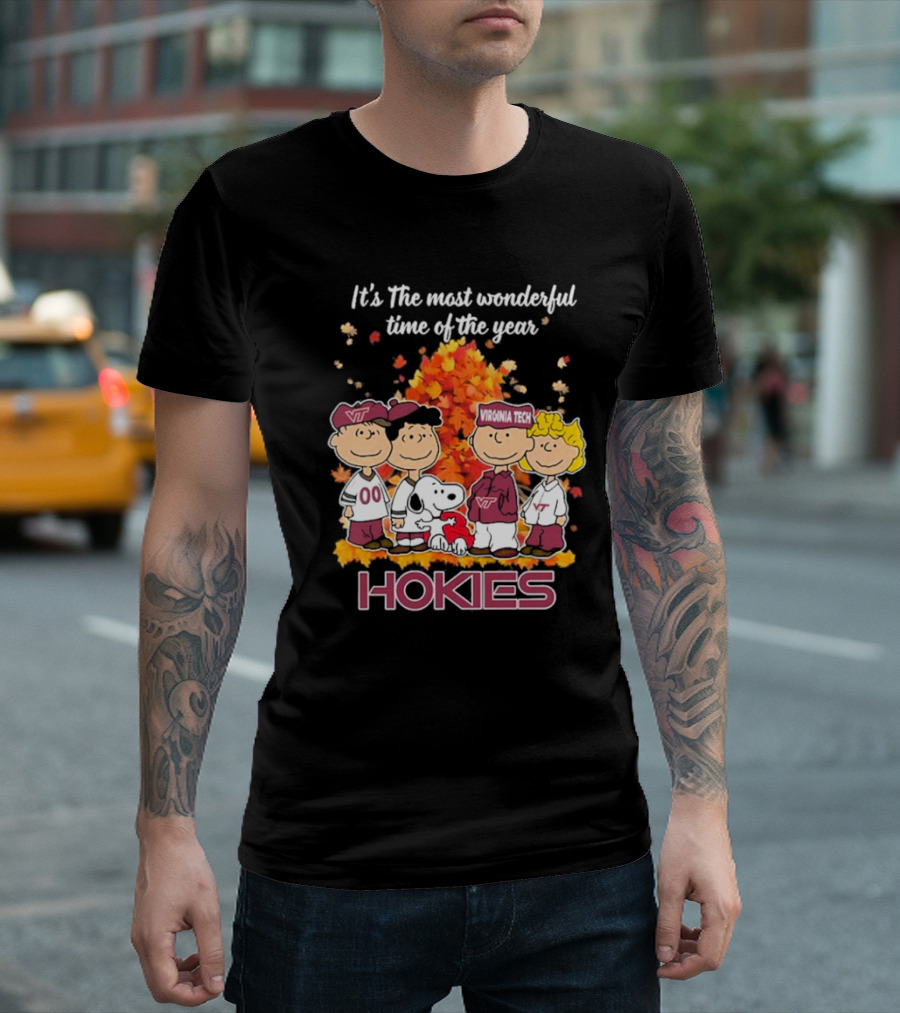 Snoopy Virginia Tech Hokies Peanuts Friends Wonderful Time Of The Year T-Shirt