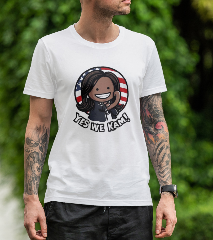 Yes We Kam Kamala Harris Cartoon American Flag Background T-Shirt