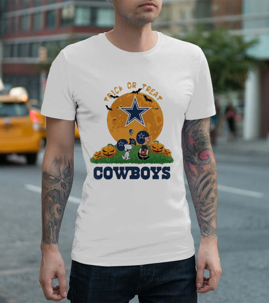 Trick Or Treat Snoopy And Charlie Brown Cowboys Halloween T-Shirt