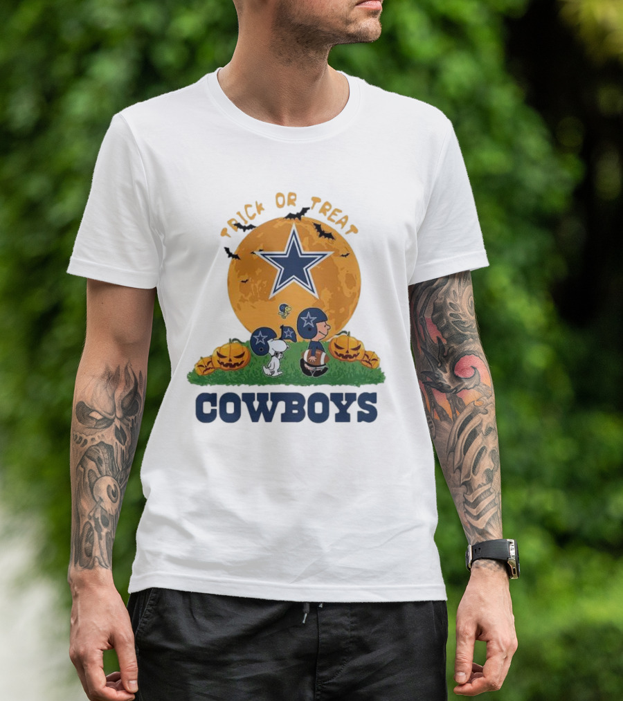 Trick Or Treat Snoopy And Charlie Brown Cowboys Halloween T-Shirt