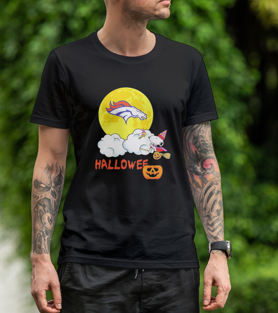 Snoopy Denver Broncos NFL Halloween 2024 Moon Pumpkin Magic T-Shirt