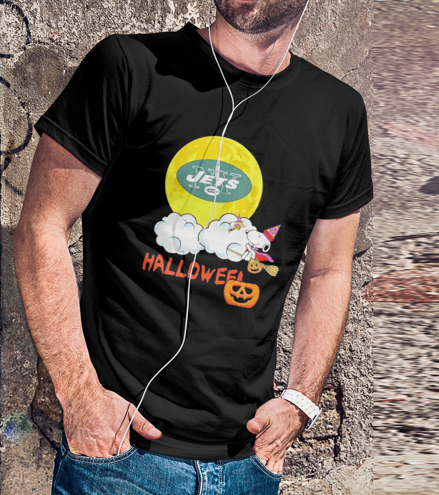 Snoopy Jets NFL Halloween 2024 Moon Pumpkin Clouds T-Shirt