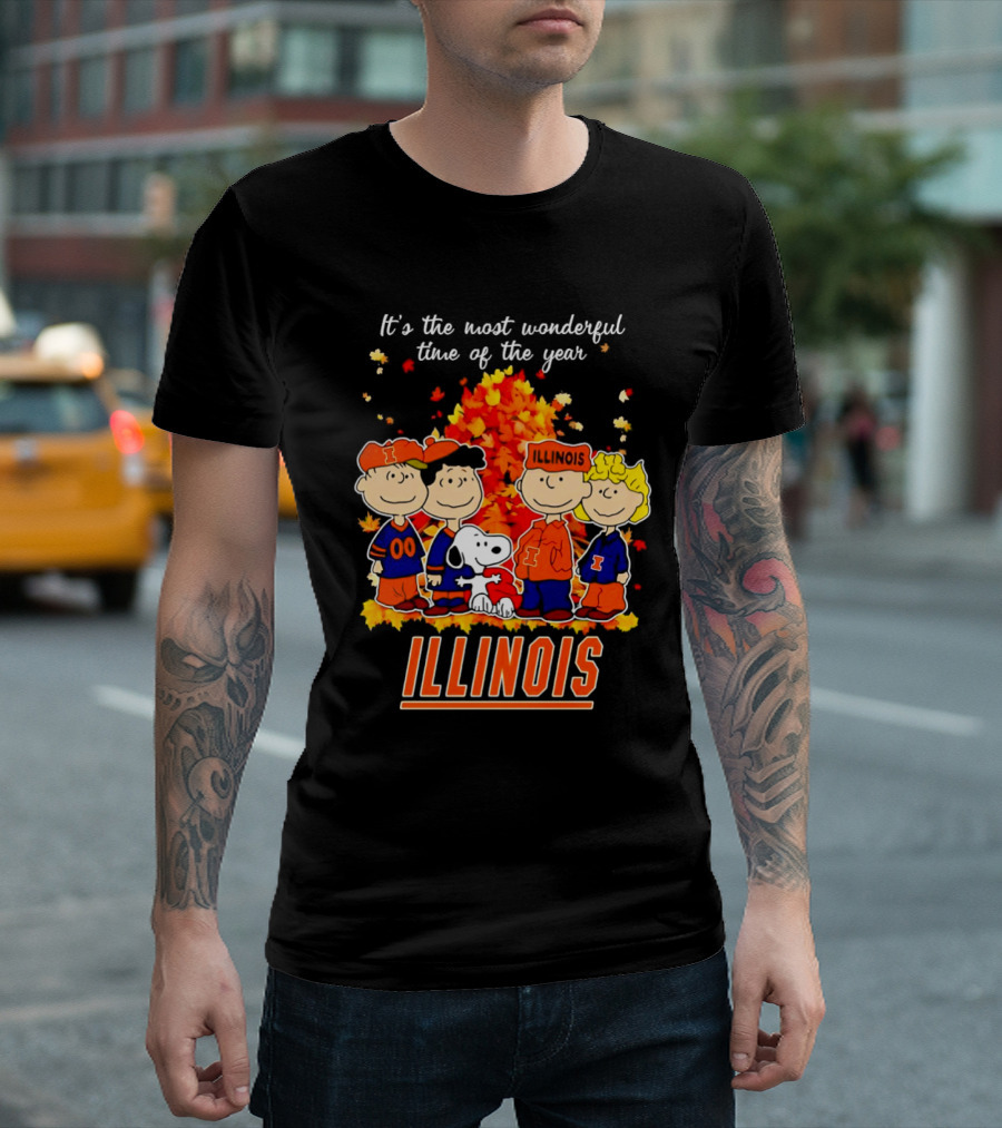 Peanuts Illinois Fall It's the Most Wonderful Time of the Year Charlie Brown Snoopy Autumn Leaves T-Shirt
