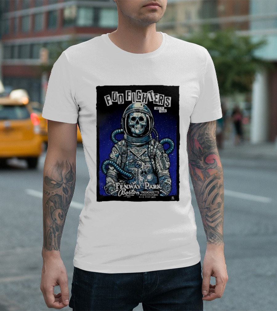 Foo Fighters Fenway Park Boston Massachusetts July 21 2024 Astronaut Skeleton T-Shirt