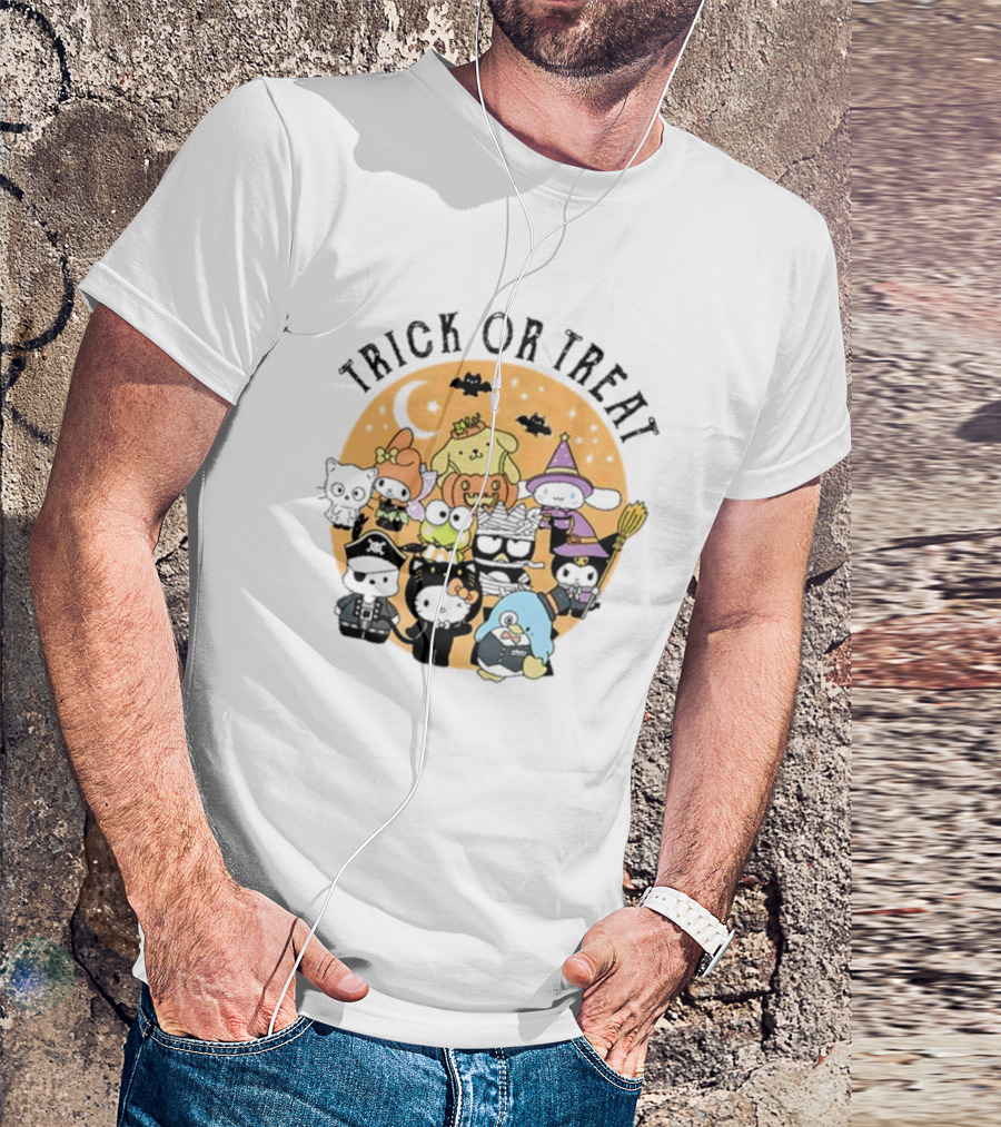 Trick Or Treat Hello Kitty And Friends Halloween Moon Bats T-Shirt