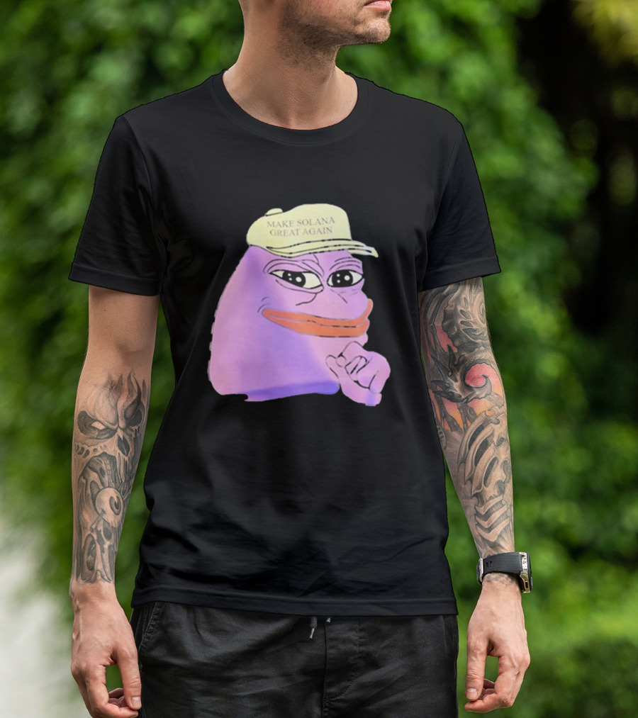 Purple Pepe Make Solana Great Again Hat T-Shirt
