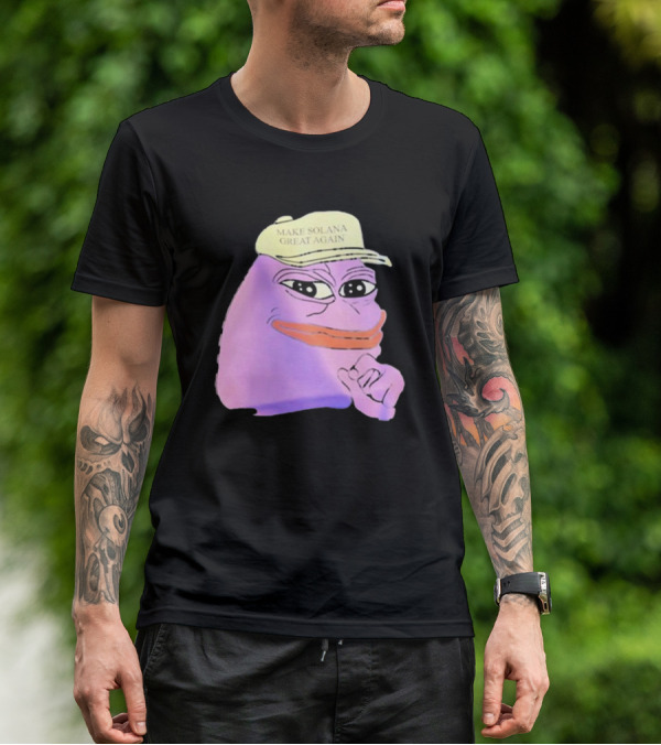 Purple Pepe Make Solana Great Again Hat T-Shirt